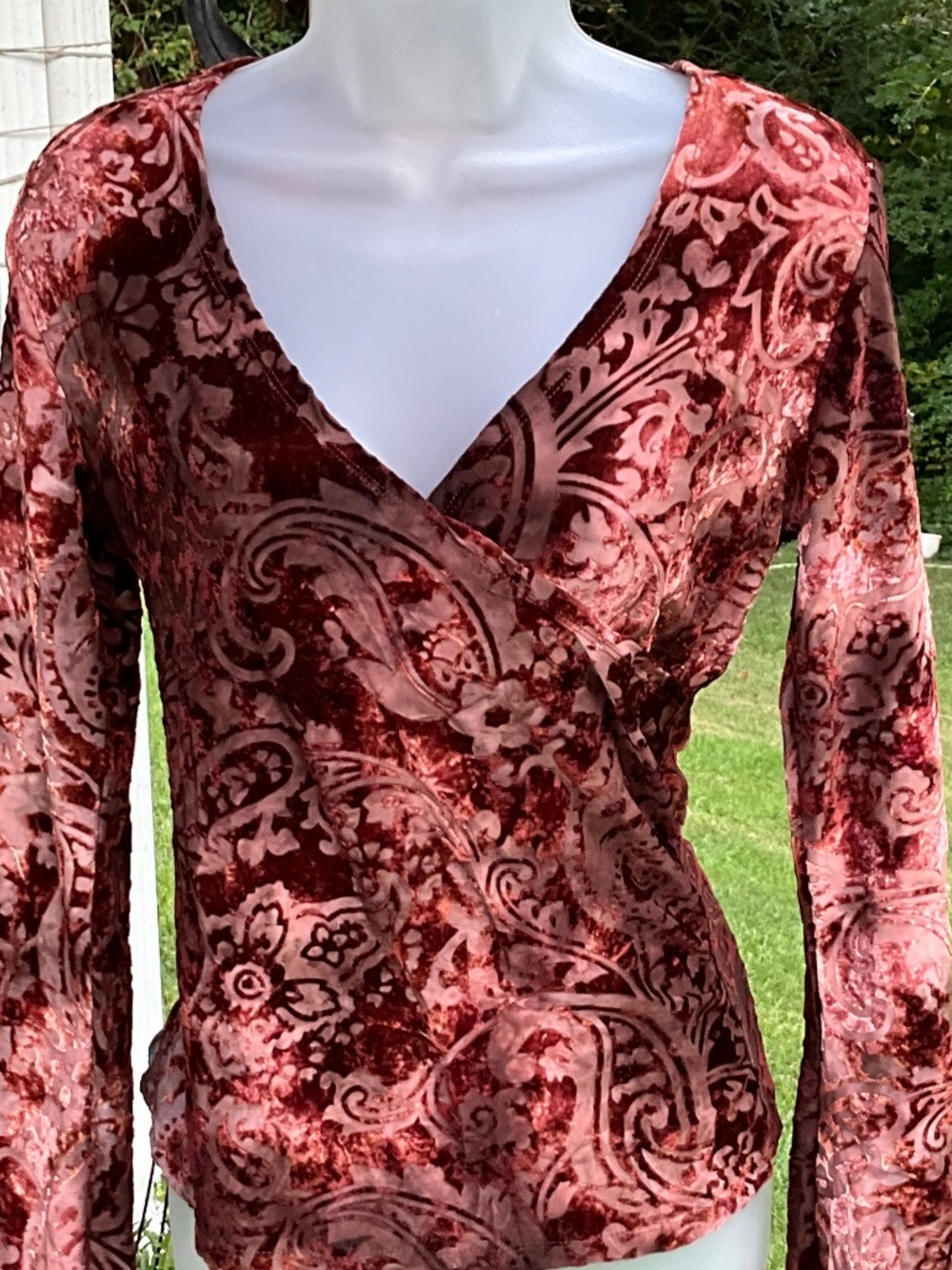 Y2K Susan Lawrence Burnout Velvet Top • Faux Wrap • Paisley • Long Sleeve •